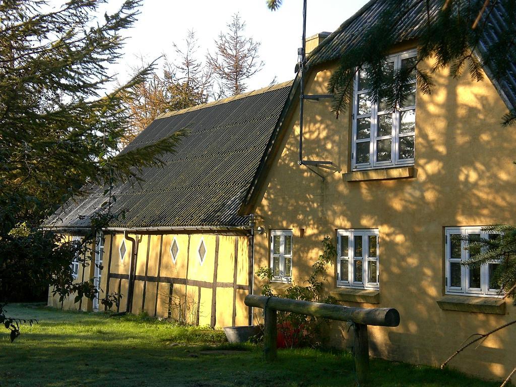 Faedrelandet Ferielejlighed & Turridning Laeso Exterior photo